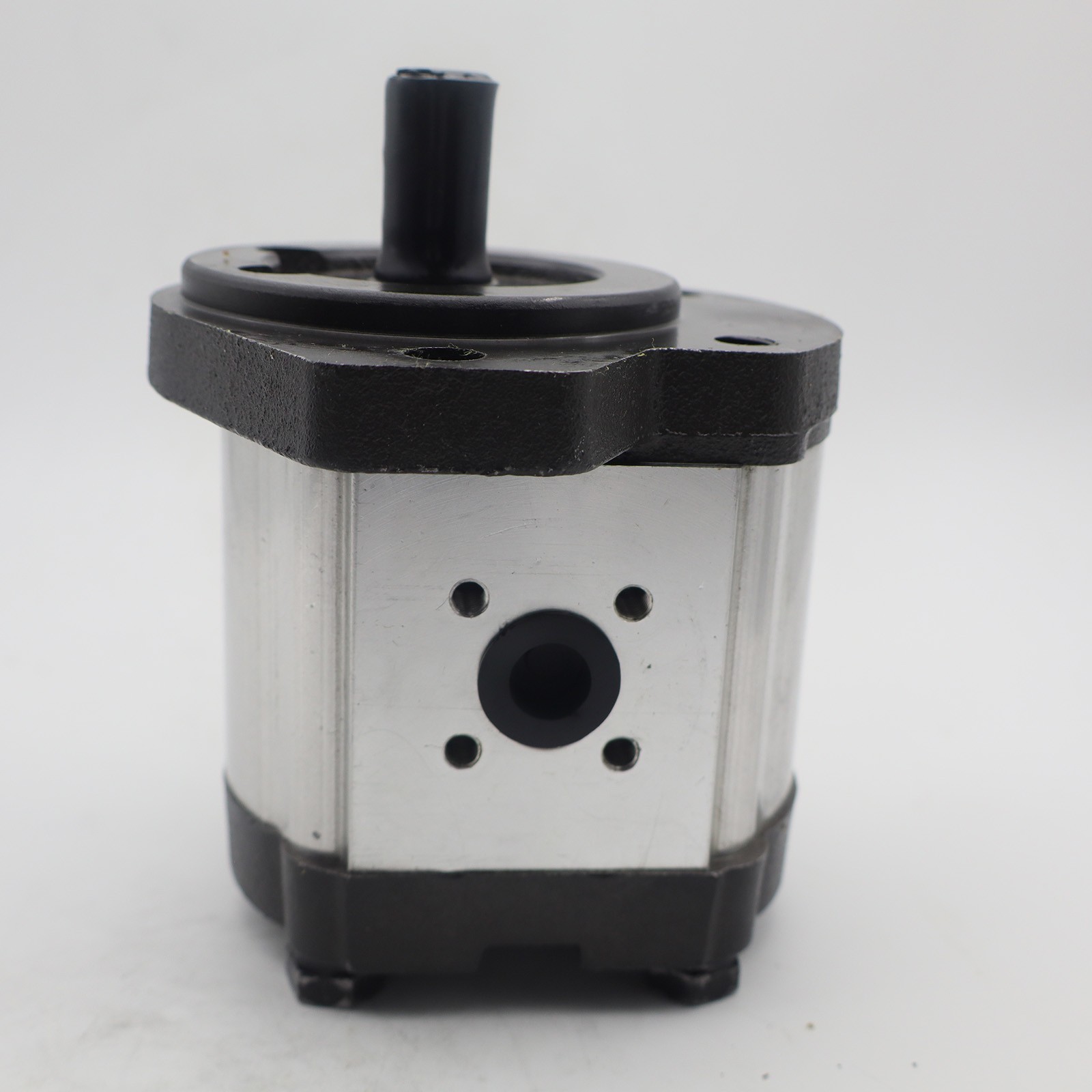 6669385 Gear Pump For Bobcat Skid Steer Loader 653 751 753 763 773 7753